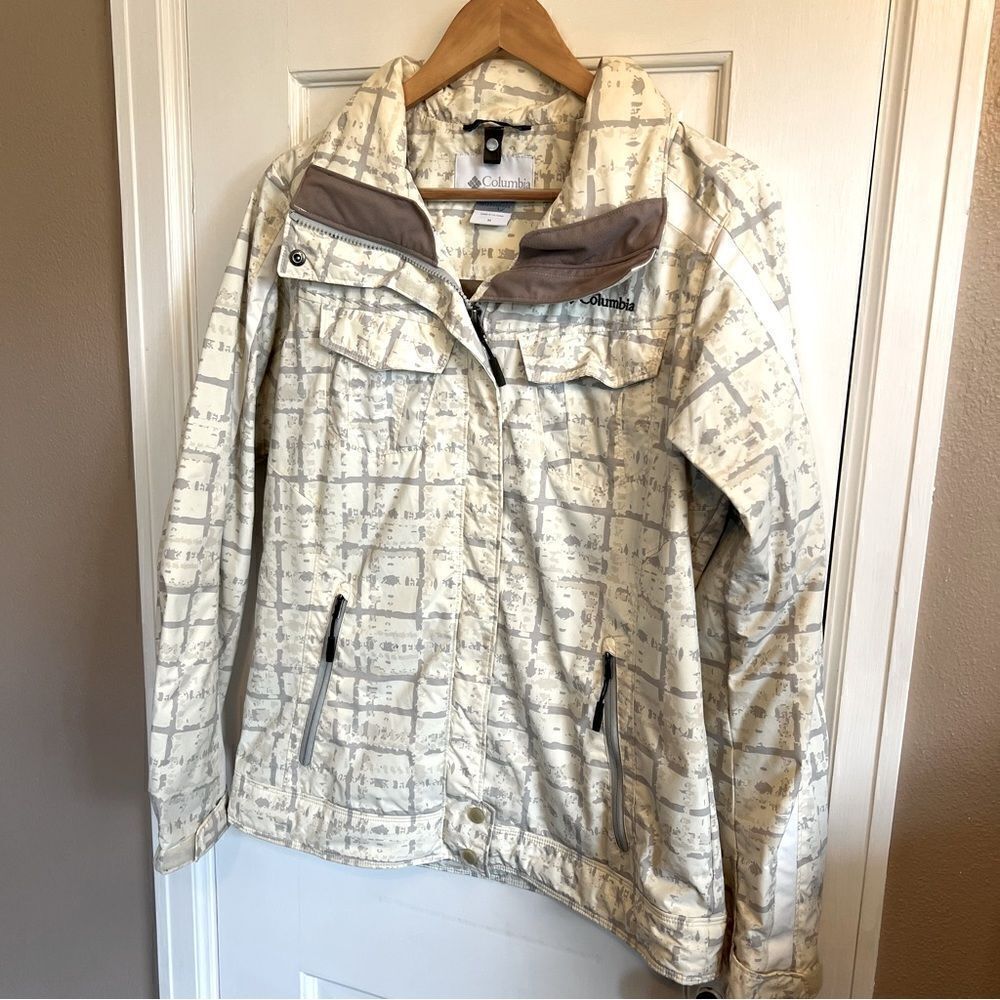Columbia waterproof patterned jacket M - Picture 9 of 9